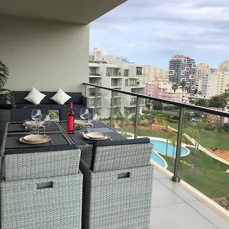 Design Apart Oasis Mar Apartment